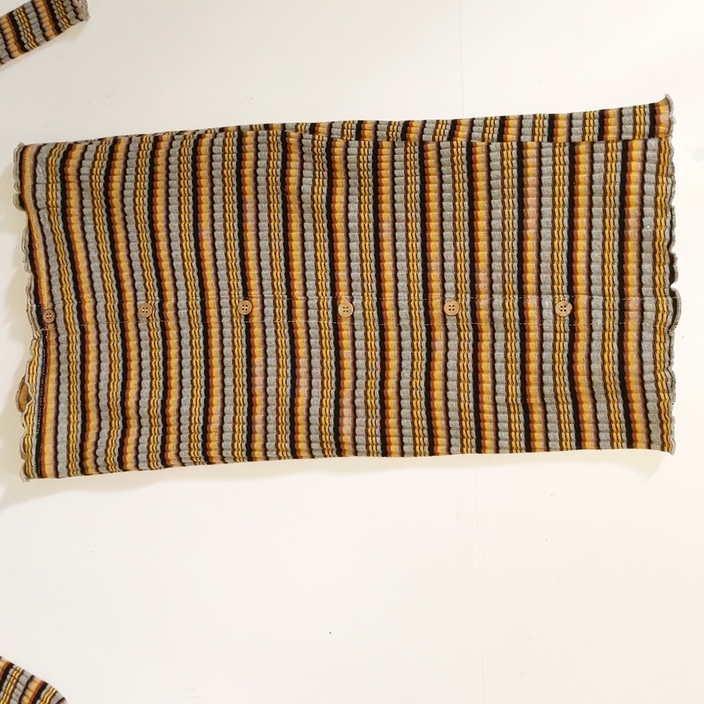 Matching Set - Picture 2 of 8